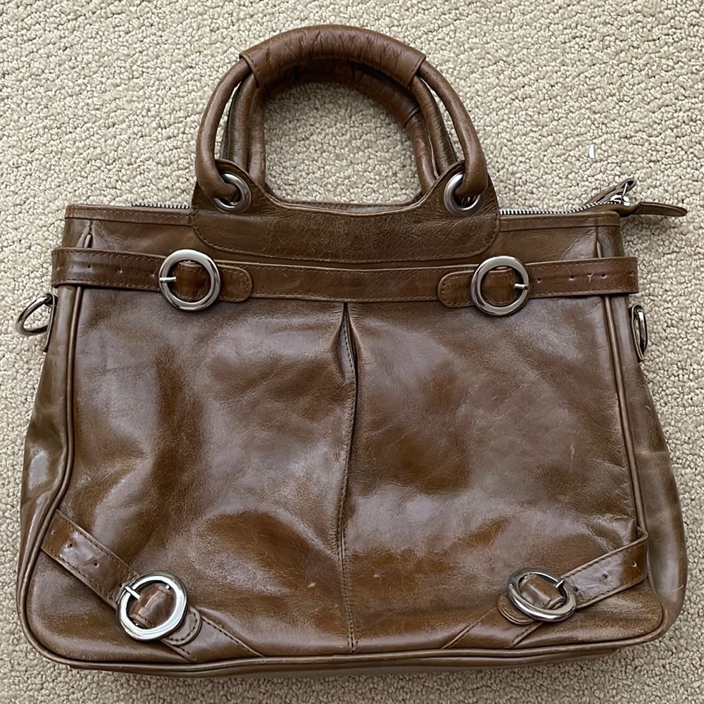 Genuine leather tote bag by Latico